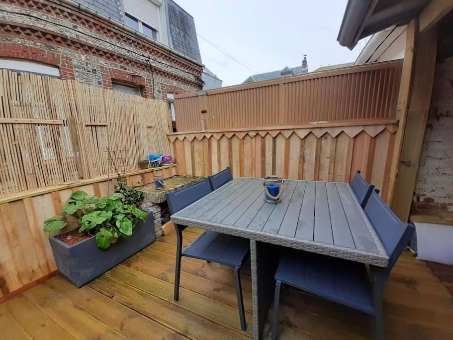 Yport, Maison De Pecheur Avec Jolie Terrasse. Exterior foto